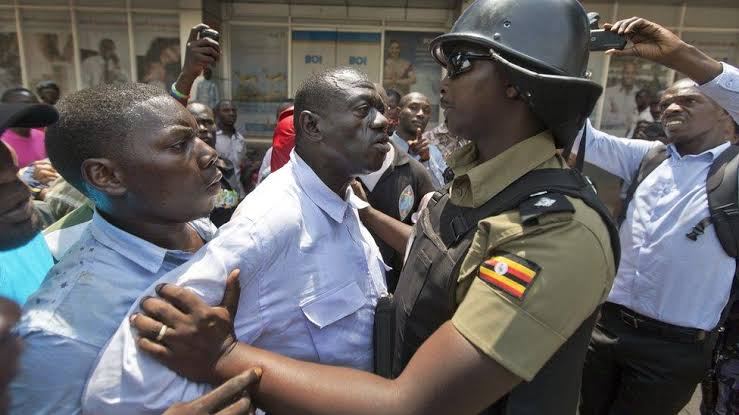 HIGH TENSION!! Besigye’s Ongoing Legal Battles Catch Fire in Parliament as MPs Rage Over Judge’s Recent Ruling