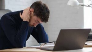 11 Subtle Signs You’re Emotionally Drained and Ways to Regain Your Energy
