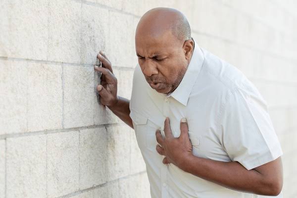Catholic Priest in Nyeri Collapses on Altar After Relationship Allegation, Worshippers Rush to Assist