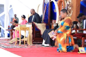 “Get A Wife , I Pay The Bride Price” Speaker Anita Among’s Offer To King Oyo Angers Batooro, How She Messed Up