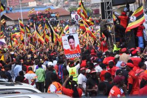 Campaign Rallies Trigger Flag Controversy, Government Cites Law