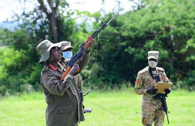 “I Am A Trained Rebel, No One Can Attack Me Even Without My SFC Bodyguards” Museveni Reveals