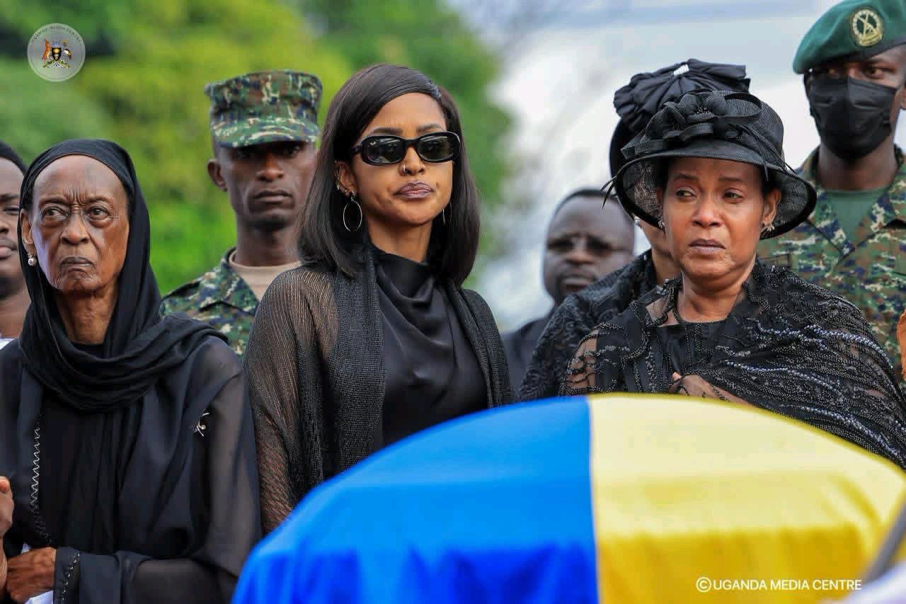 SAD!! Queen Mother Kemigisha Painfully Narrates King Oyo’s Journey, Sickness,  Death And Final Words
