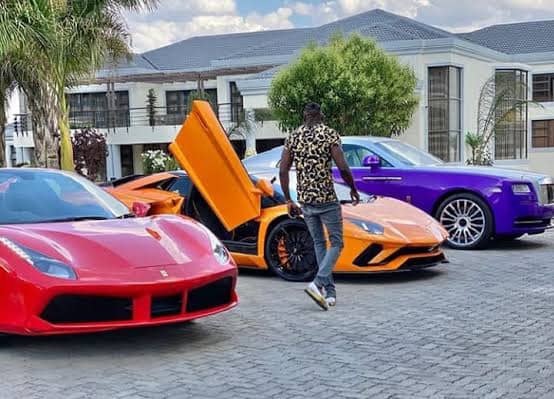 You Struggle Financially Alone, Here Is the Secret to Becoming Wealthy and Popular